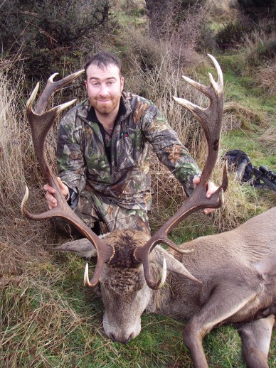 Dark antlered 14 Point Red Stag NZ Hunting Expeditions