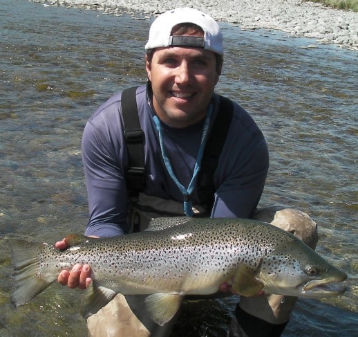New Zealand Fly Fishing Expeditions - 13lbs of NZ trophy brown trout